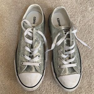 Converse girls silver size 3